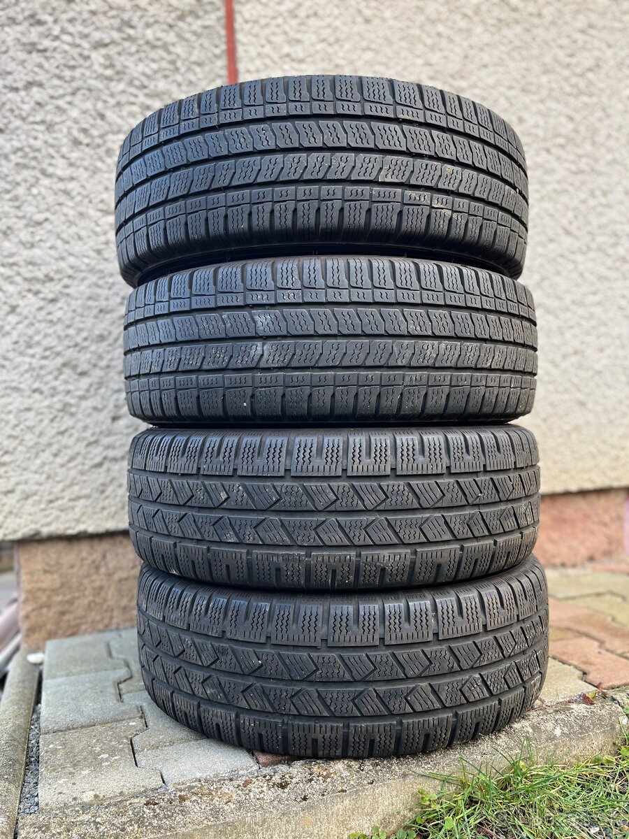 Zimné 215/65 r16 C