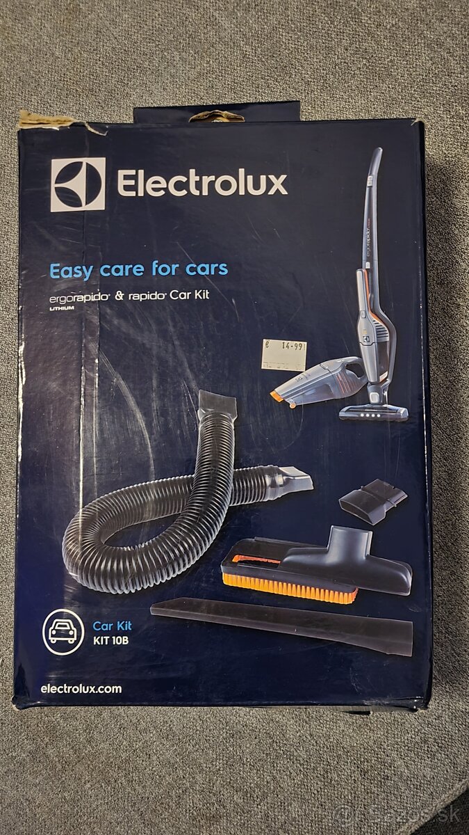 Nádstavec na vysávanie auta