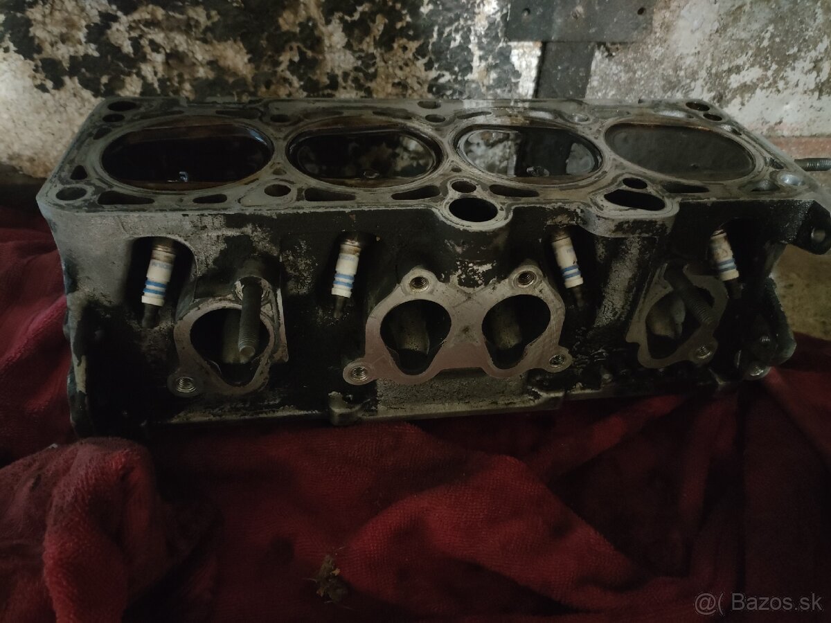 Hlava valcov oktavia 1.6 75kw