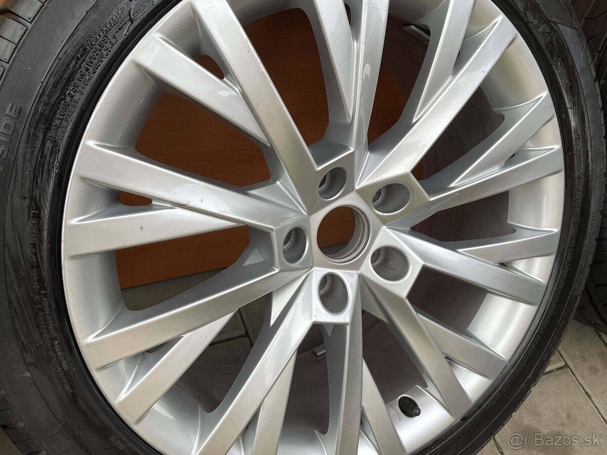 ANTARES Orig.skoda Superb3 5x112 8jx18 ET 44 VW 235 45 R18