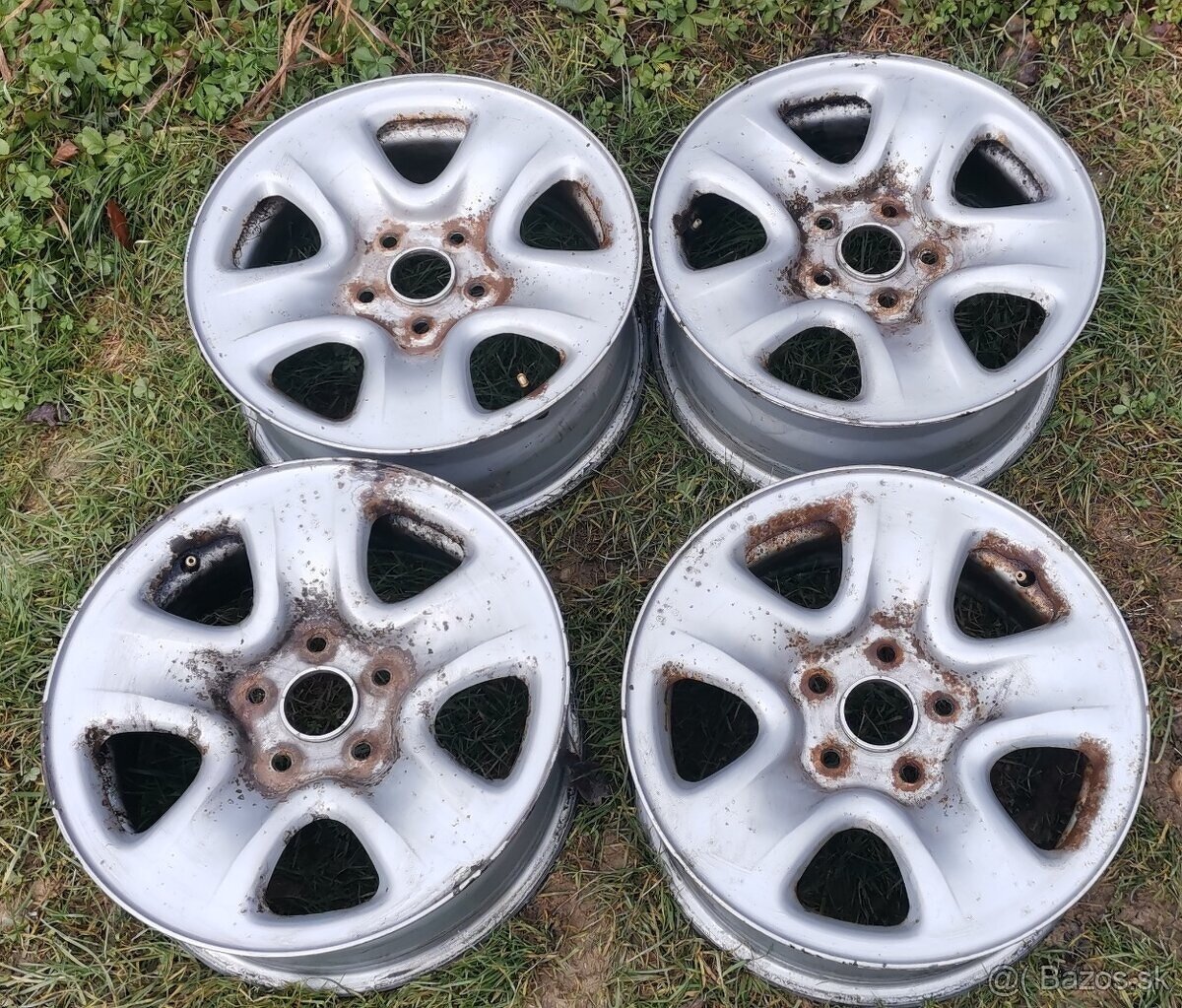 5x114 r16 pevnostne Suzuki vitara 4ks69eur slušný stav pošle