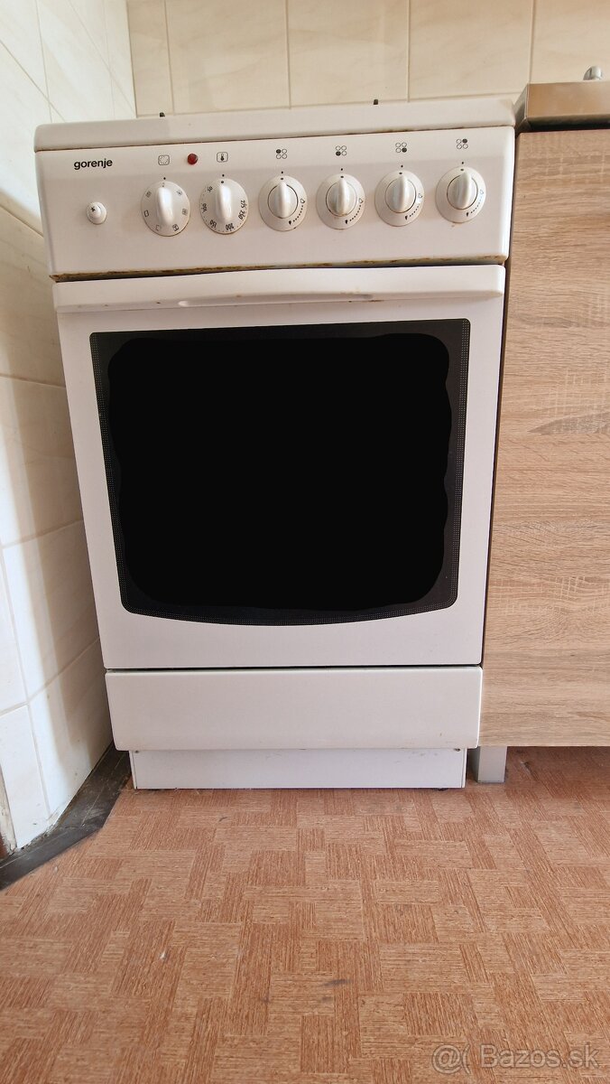 Gorenje plynový sporák s multifunkčnou elektrickou rúrou