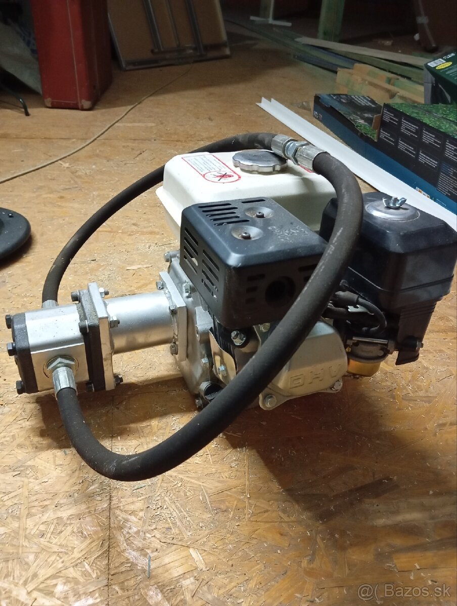 Benzínový motor, hydraulické čerpadlo