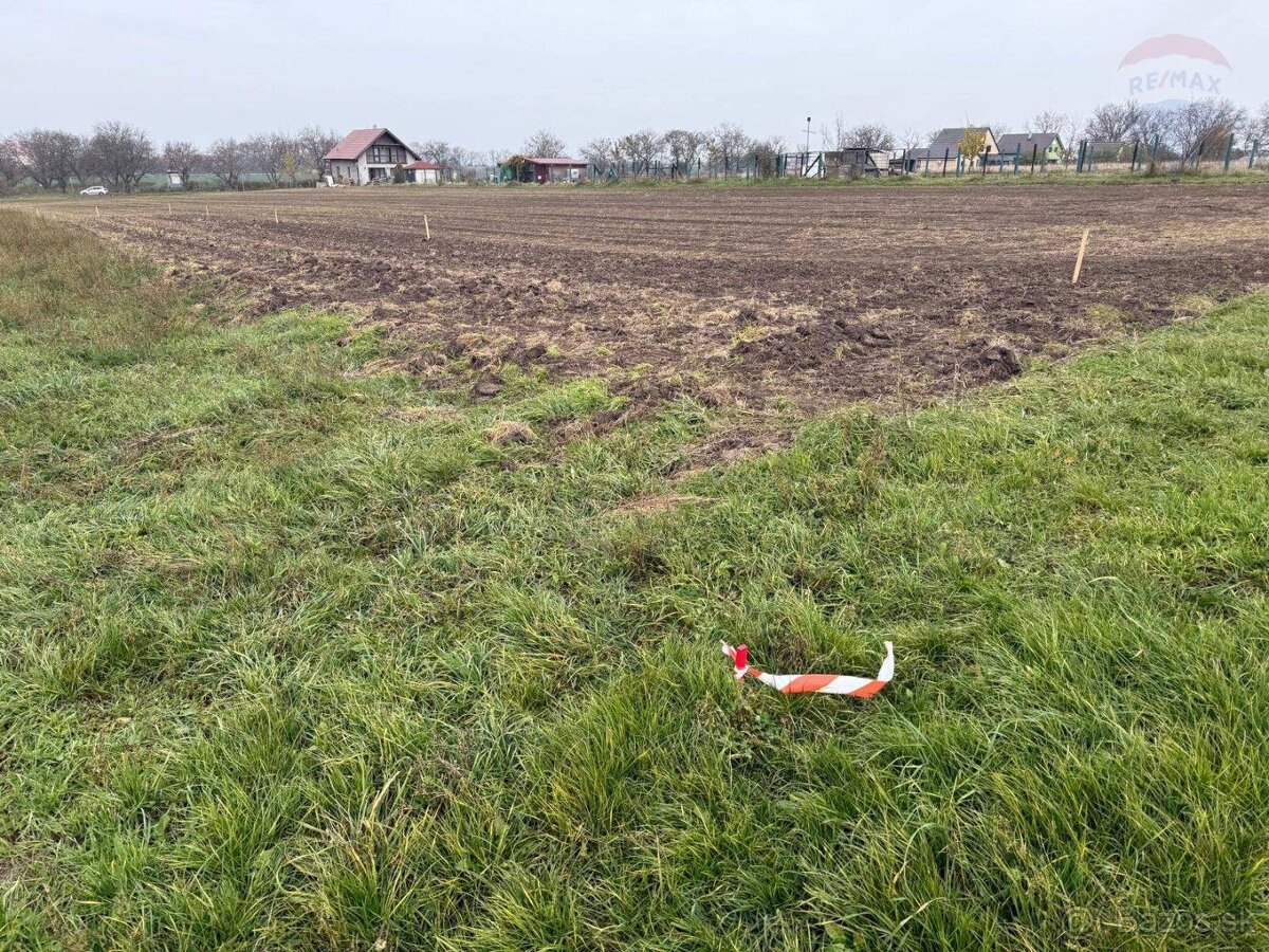 Predaj pozemku na výstavbu vinohradníckeho domu v Skalici