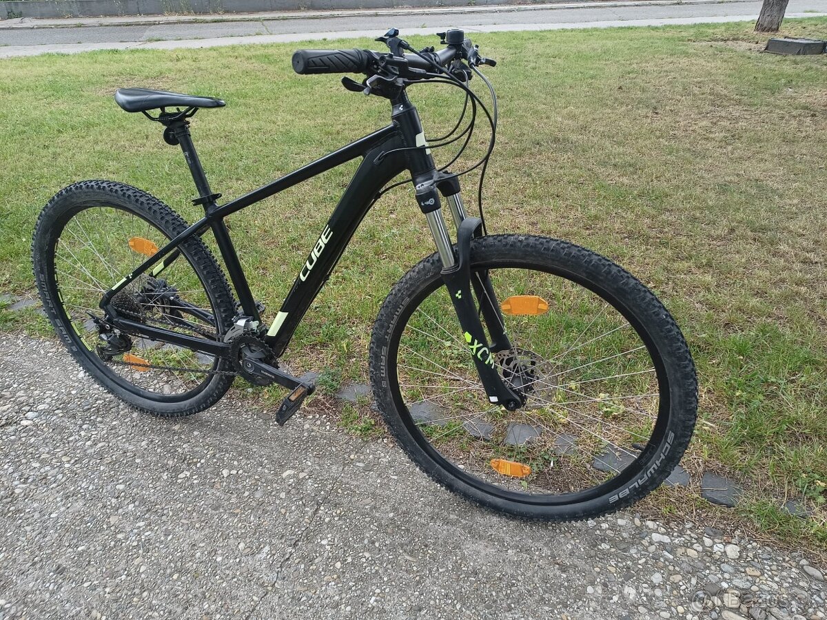 CUBE horsky bicykel 27,5"kolesa, velkost ramu S - 16"