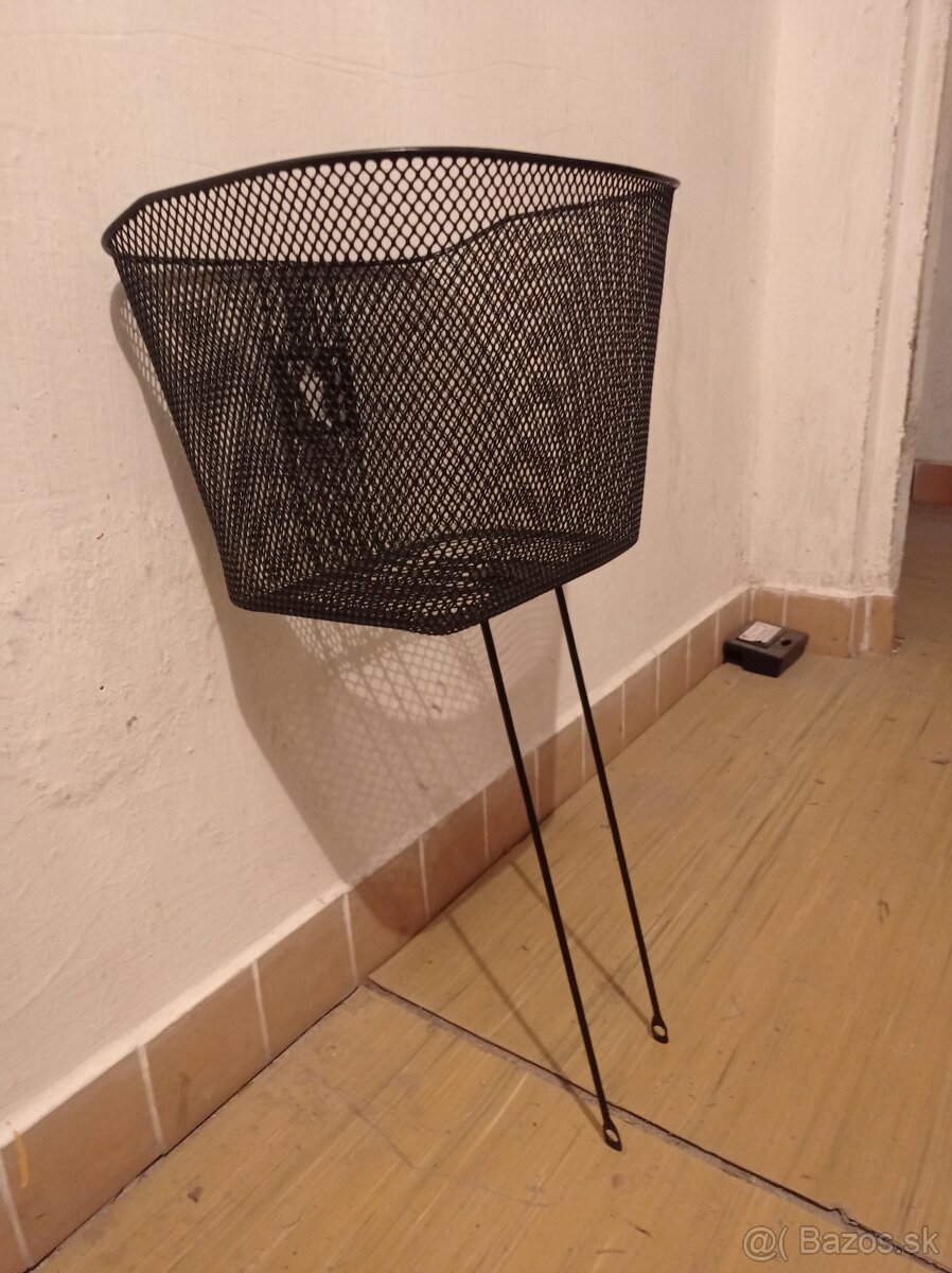 Predný košík