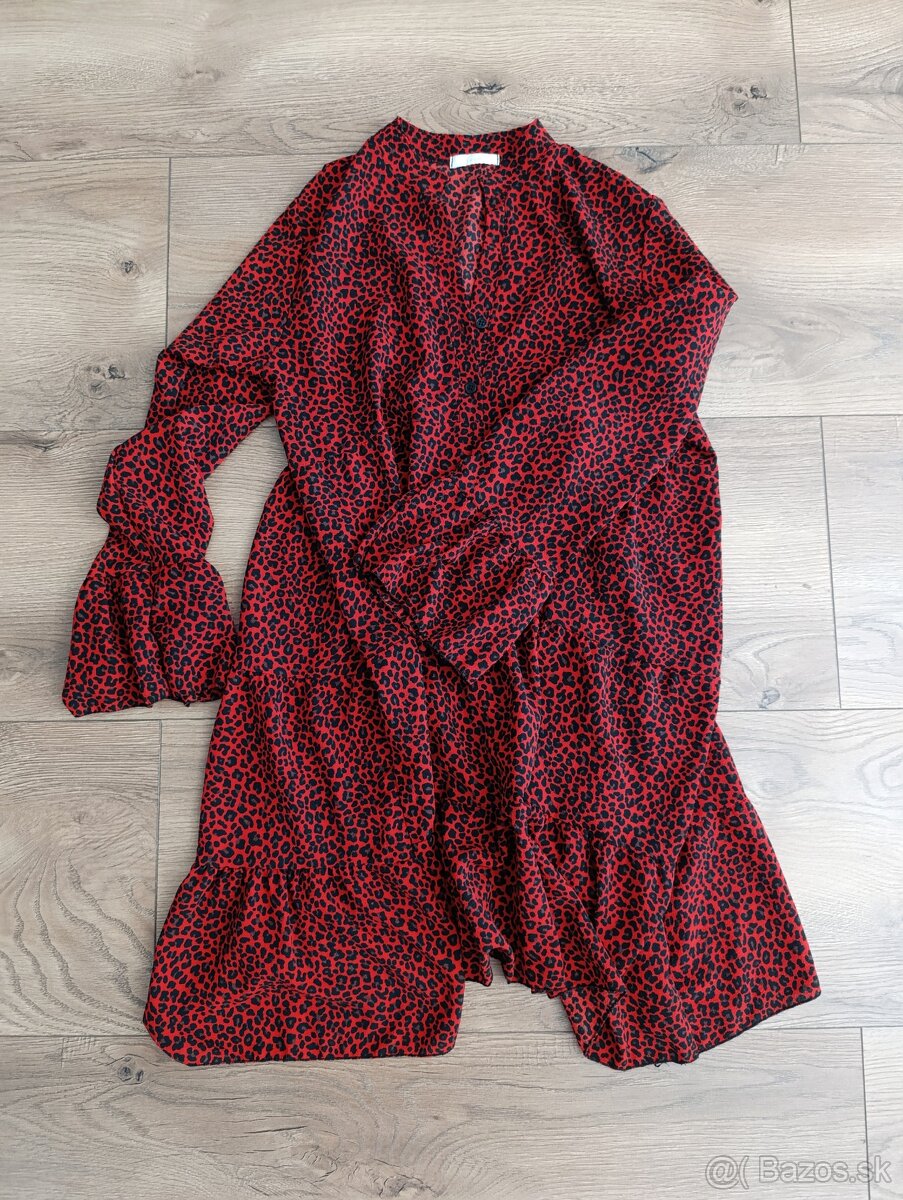 Leopardie cervene saty