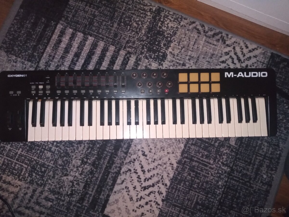 M-Audio oxygen 61 - MIDI