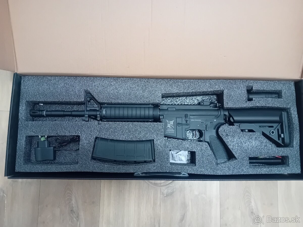 Airsoftová zbraň M4