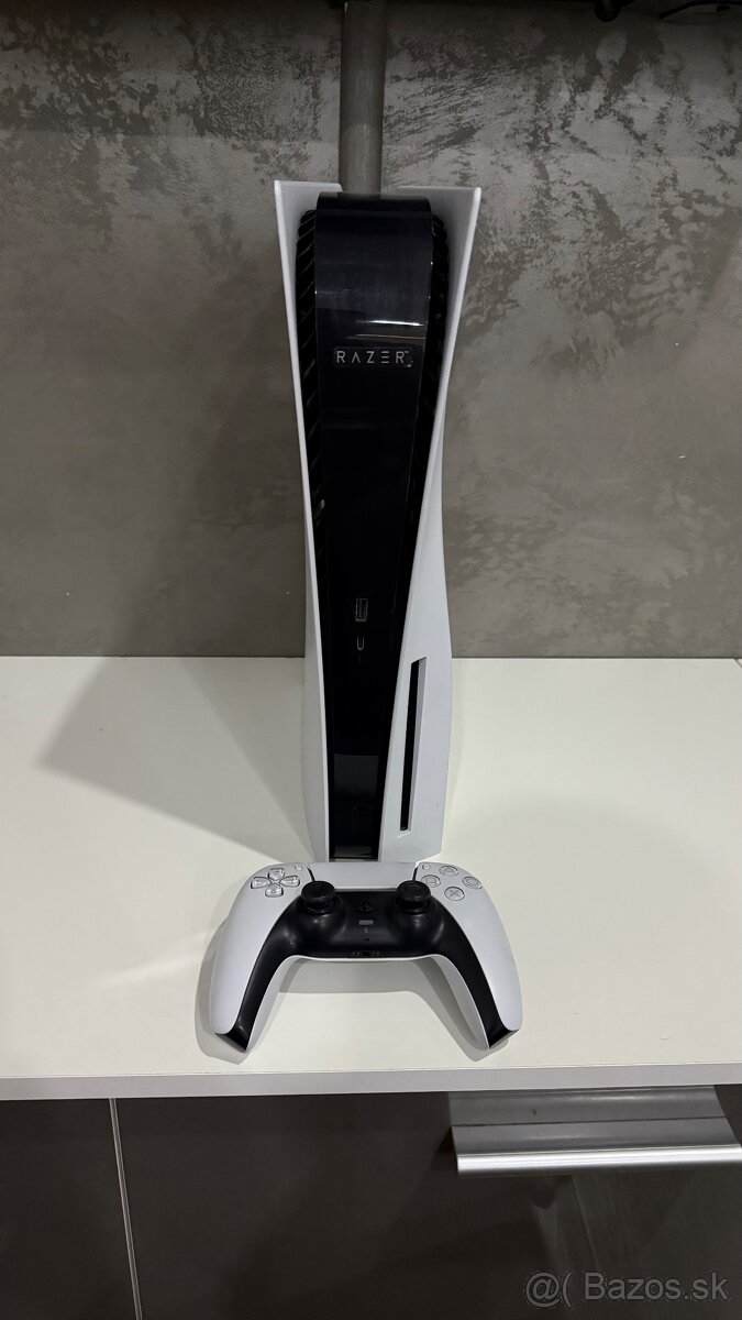 Predám PlayStation 5 s mechanikou a ovládačom