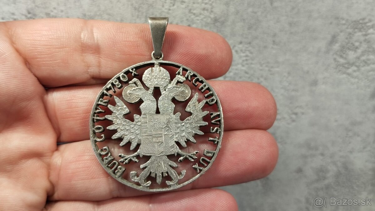 Tolar Marie Terezie(novorazba), stříbrný přívěšek vyřezávaný
