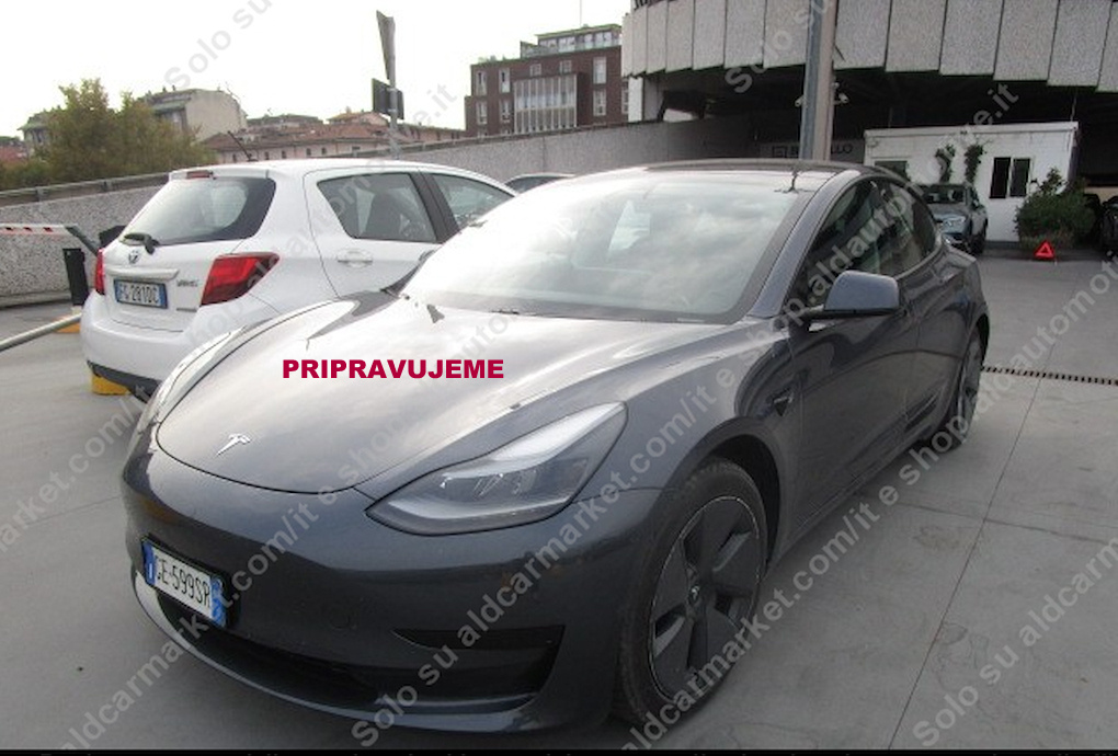 Tesla Model 3 Standard Range Plus 54kWh RWD