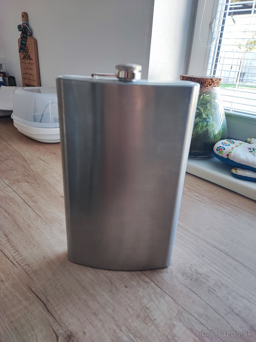 Predám XXl ploskačku - 1L