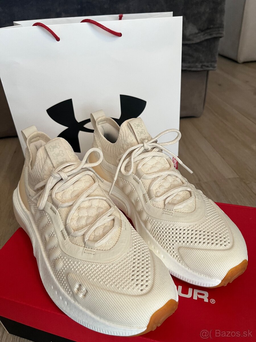 Dámske tenisky Under Armour W Phantom 4