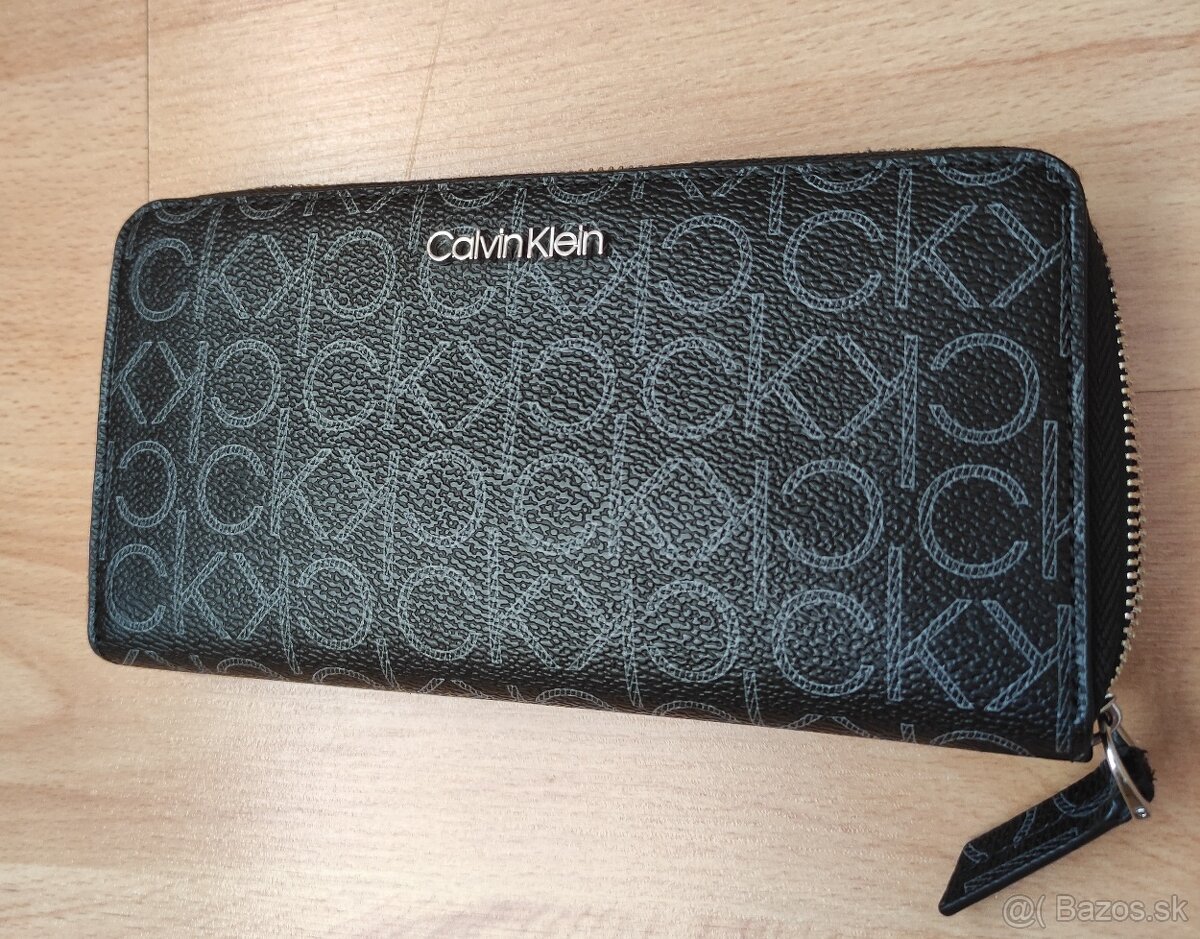 Peňaženka CK používaná