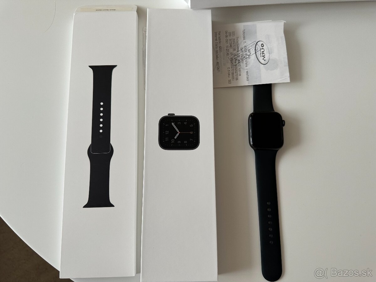 Apple Watch SE 44mm Space Gray - 1 Gen.