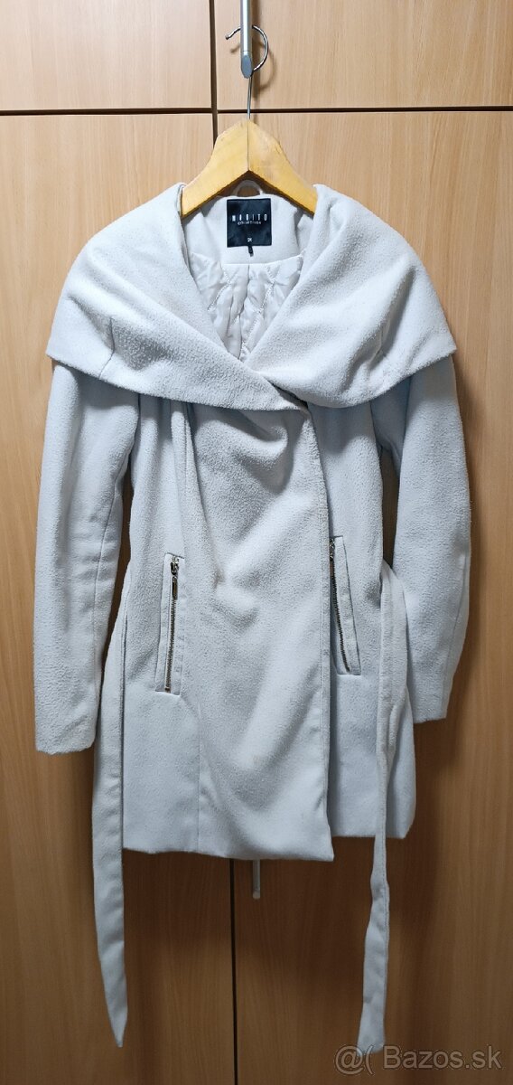 Prechodný kabát MOHITO