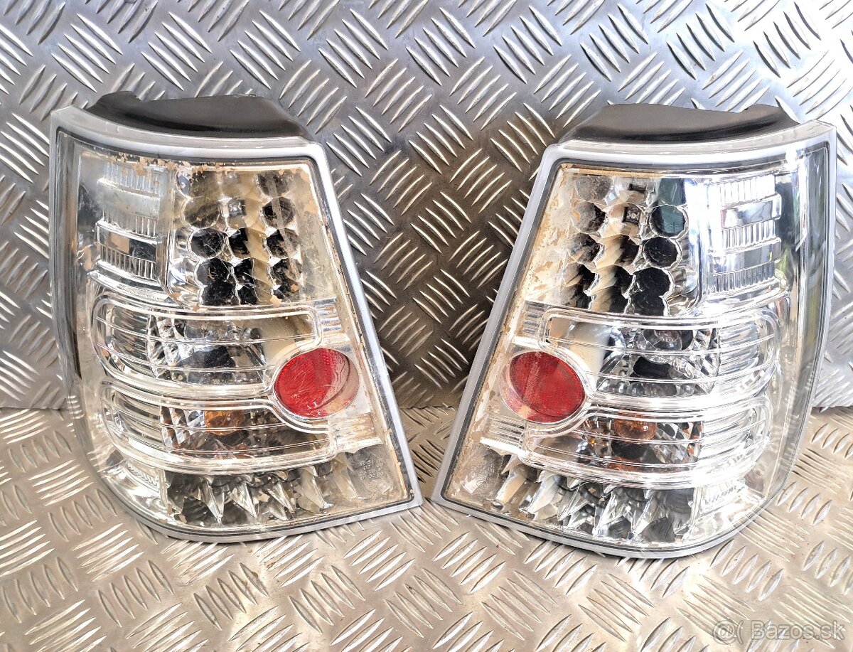 ZADNÉ LED SVETLÁ - GOLF 4 VARIANT, BORA