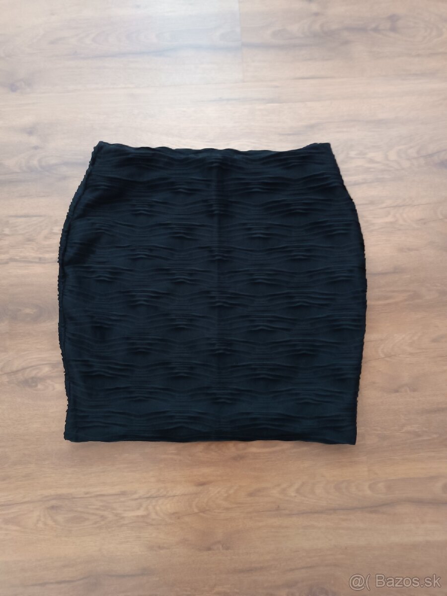 Čierna sukňa