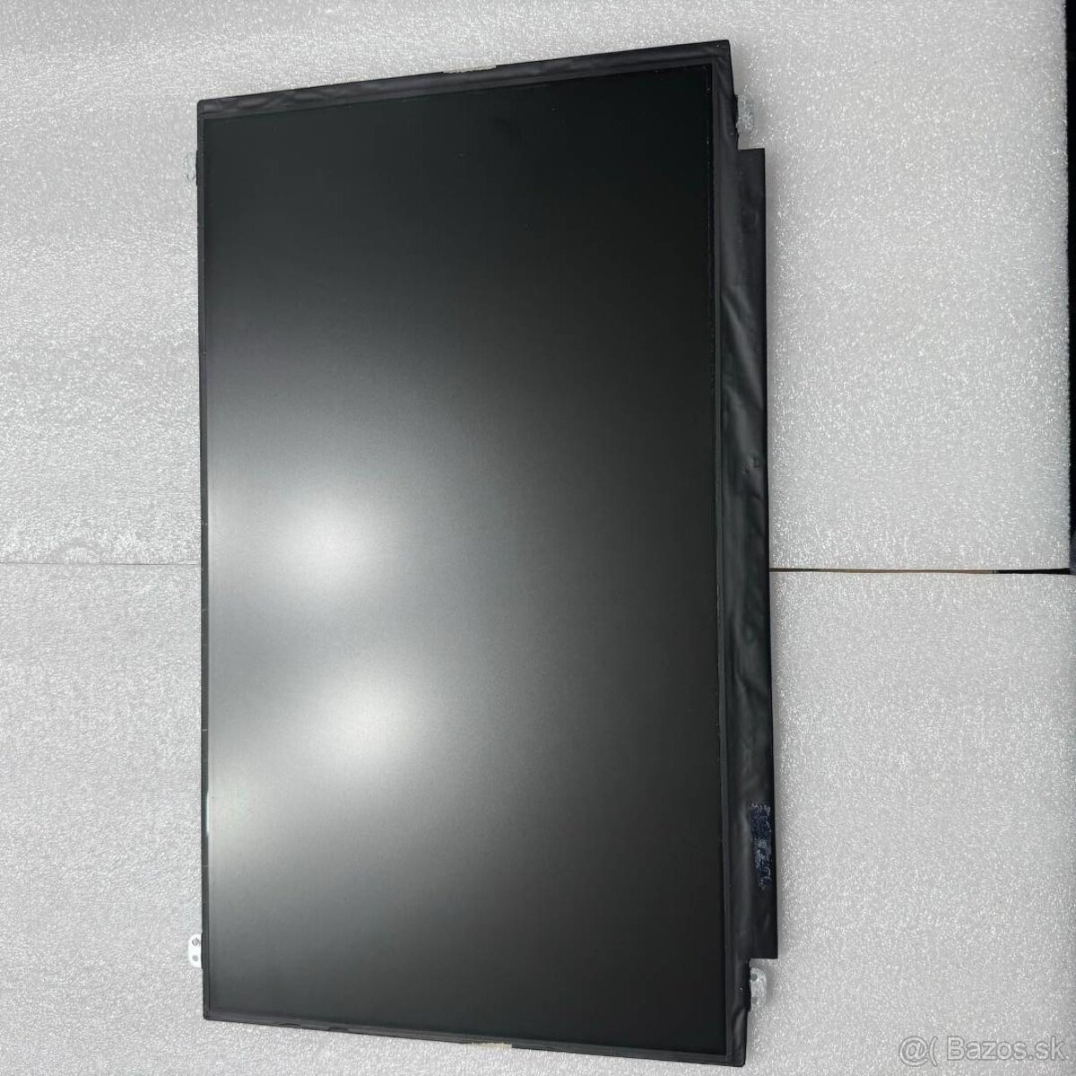 Predám obrazovku do notebooku 15,6" LED SLIM displej 30 pin