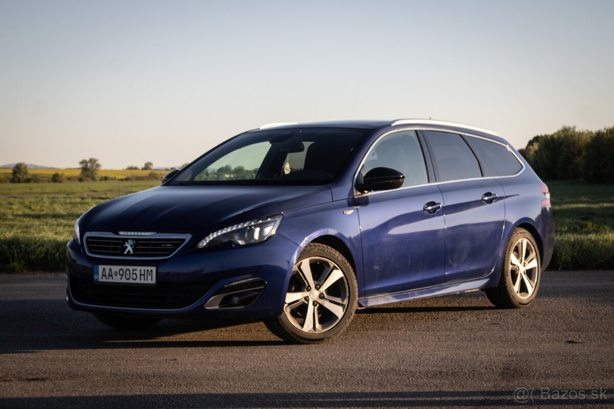 Peugeot 308 1.2 PureTech blue