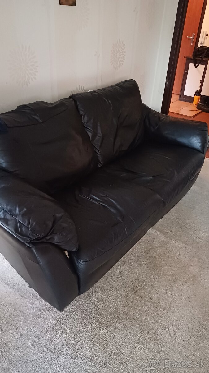 Kožená sedačka darujem