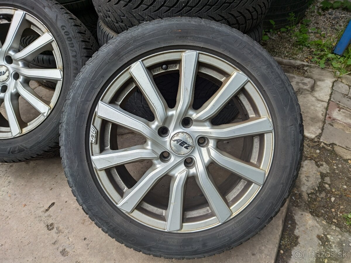 Zimná sada alu diskov AEZ 215/55 R17 Superb 3
