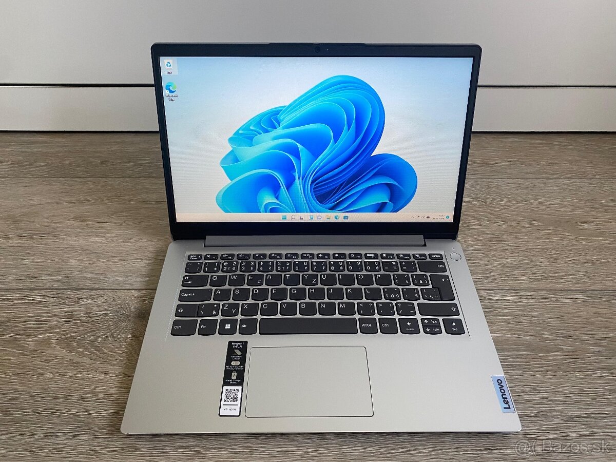 Predám notebook Lenovo