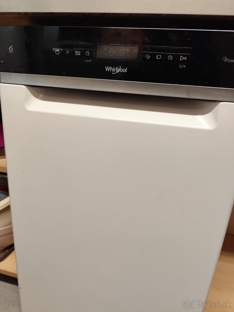 Umývačka riadu whirlpool 45 cm