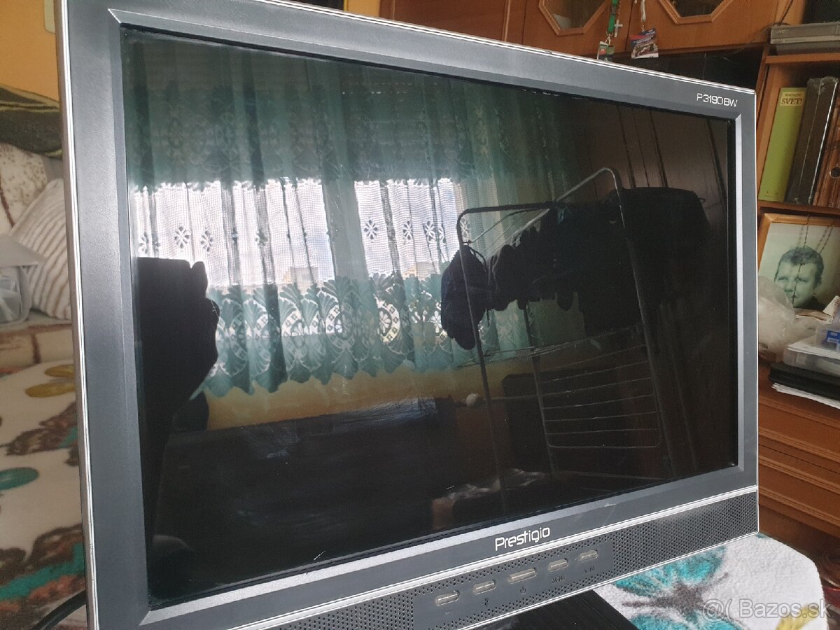 Monitor Prestigio 19"