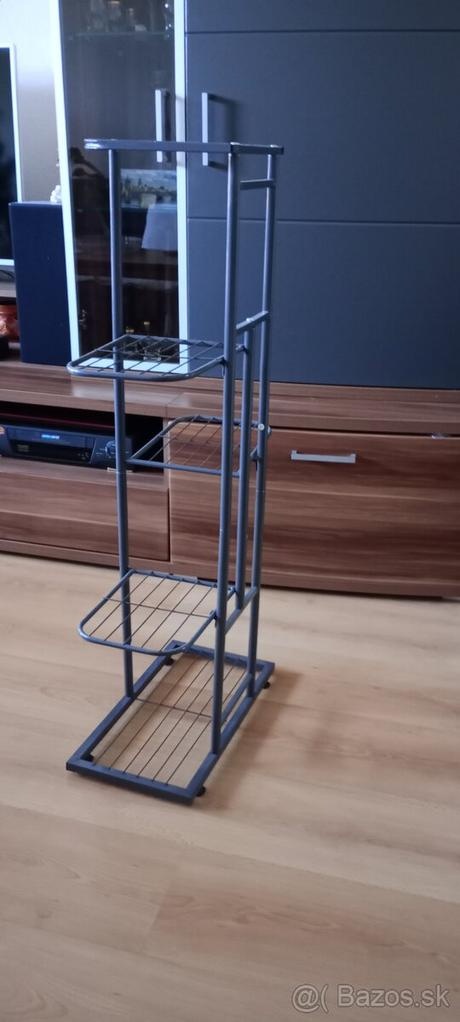 Stojan na kvety kovový