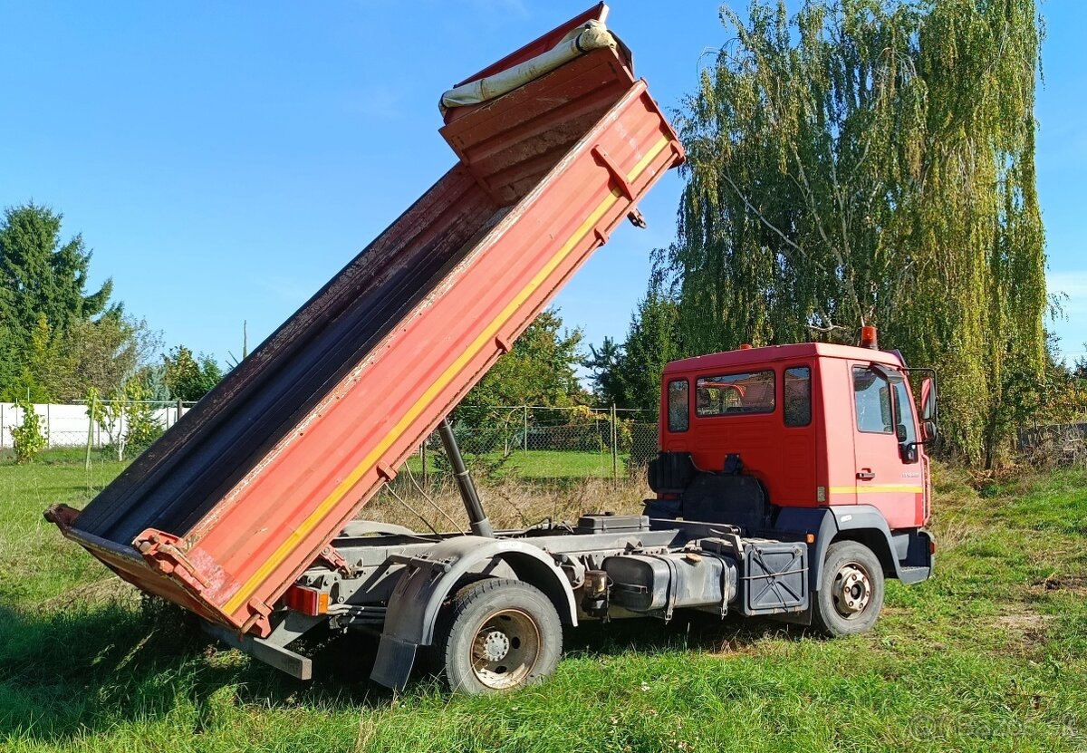 Predám trojstranný vyklápač sklápač MAN