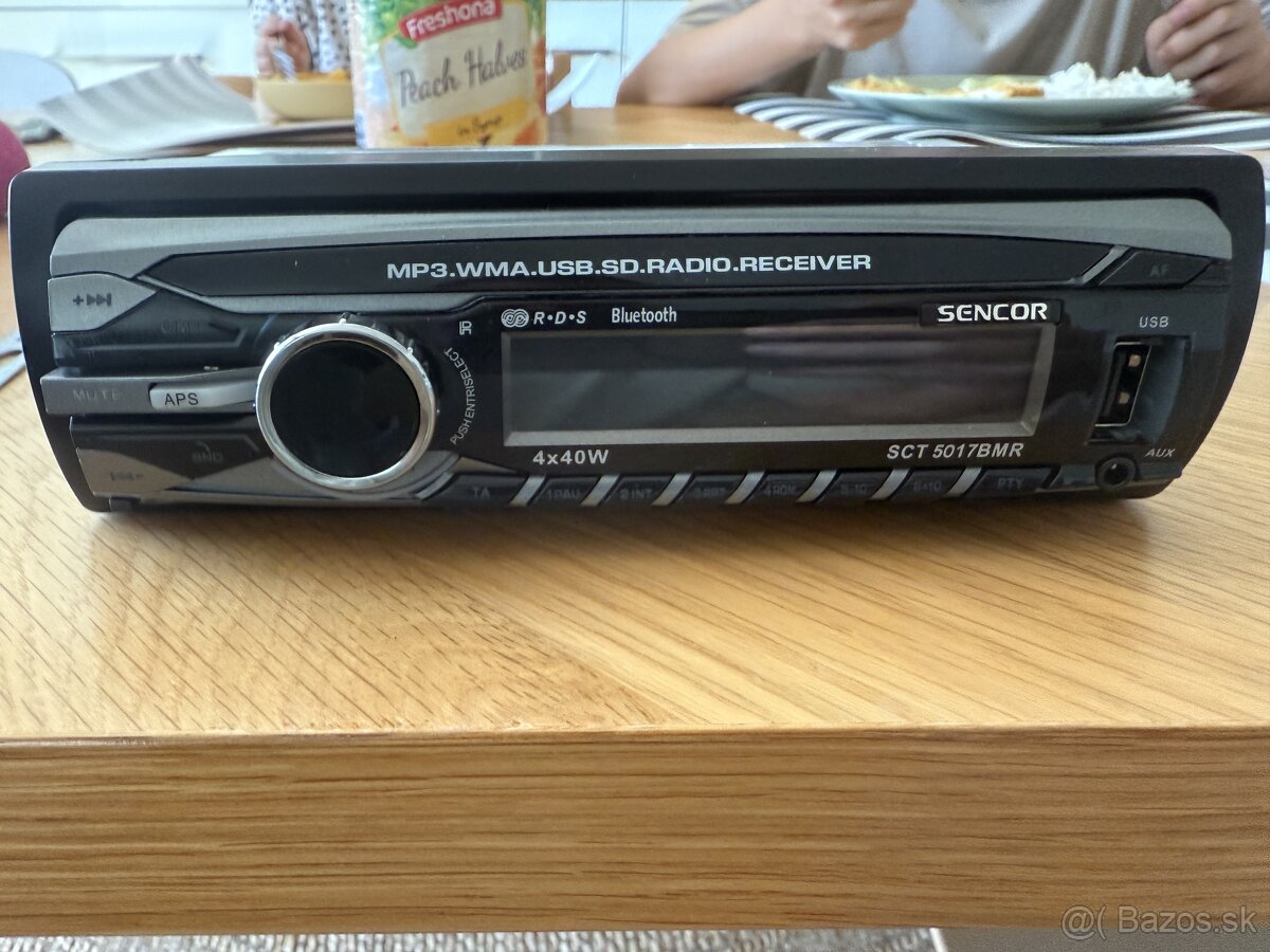 Predám Autorádio SENCOR s Bluetooth SCT 5017BMR