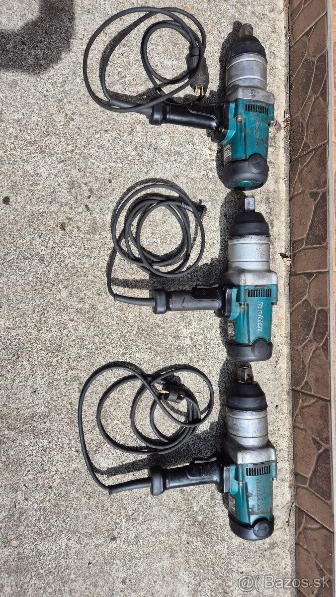 Predam razovy utahovak makita TW1000