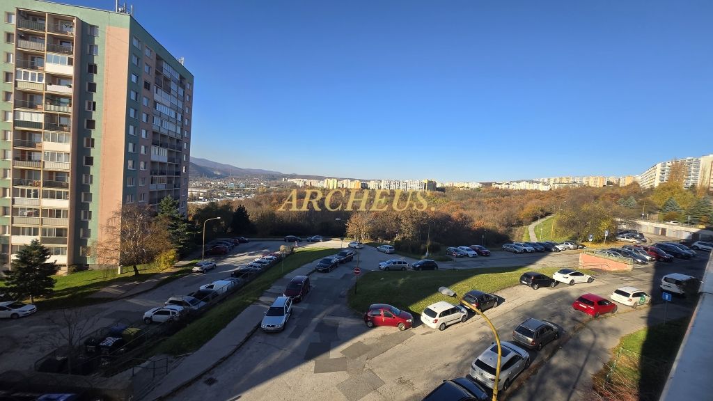 3 IZBOVÝ BYT S LODŽIOU, 65 M2, BIELOCERKEVSKÁ UL, KOŠICE