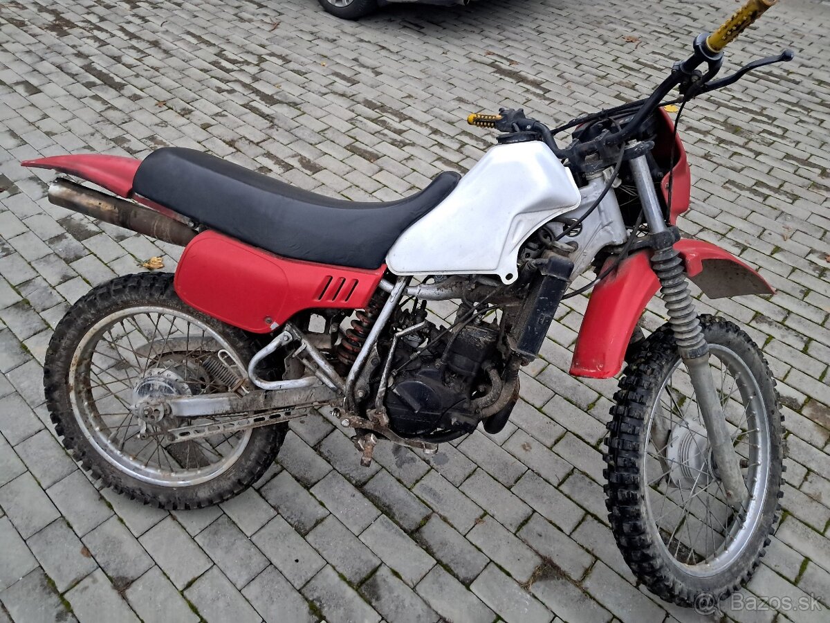 Jawa pionier Simson Mustang