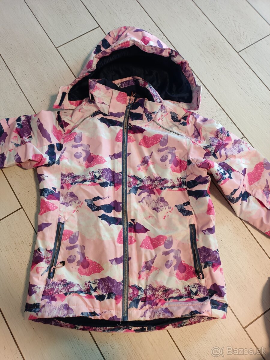 Zíimná športová dievčenská vetrovka