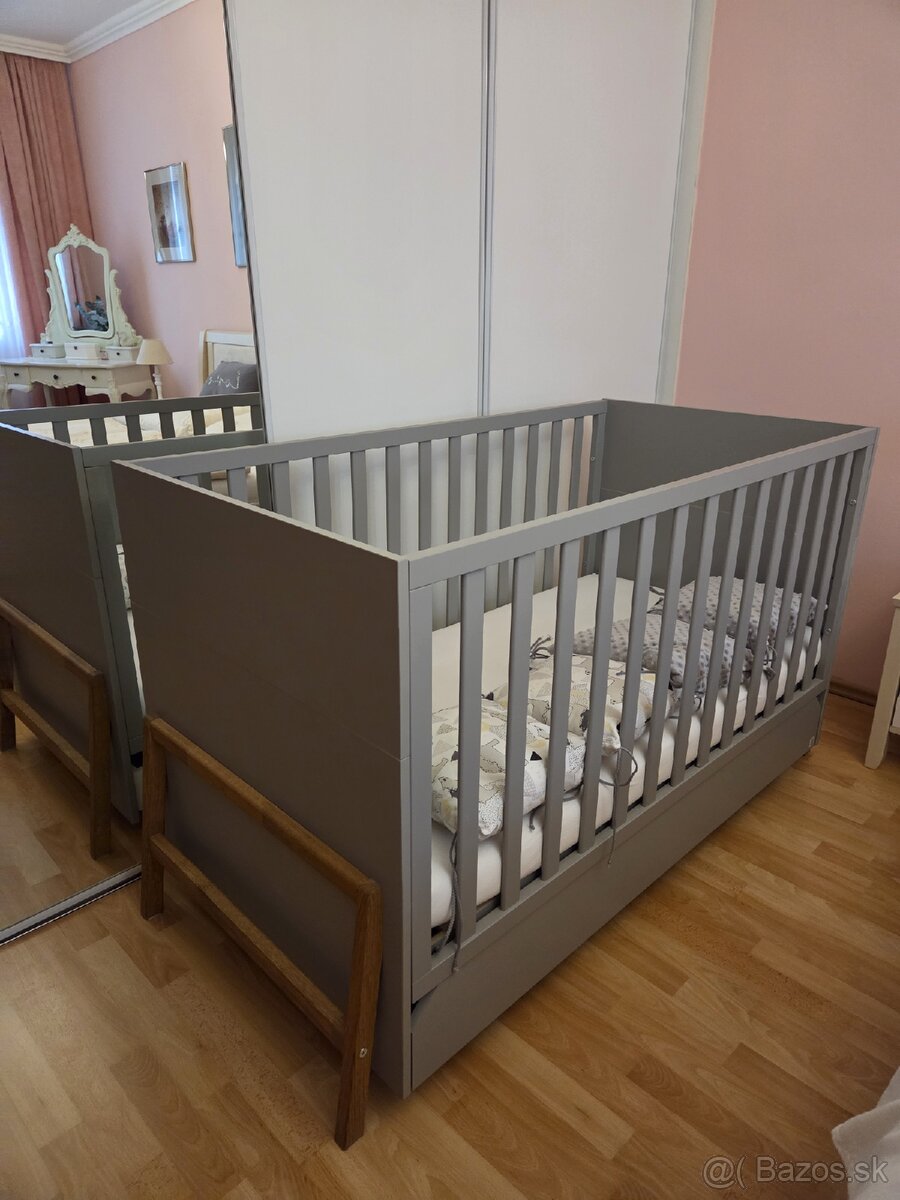 Detská postieľka Lotta 70x140 so zásuvkou, masívne drevo