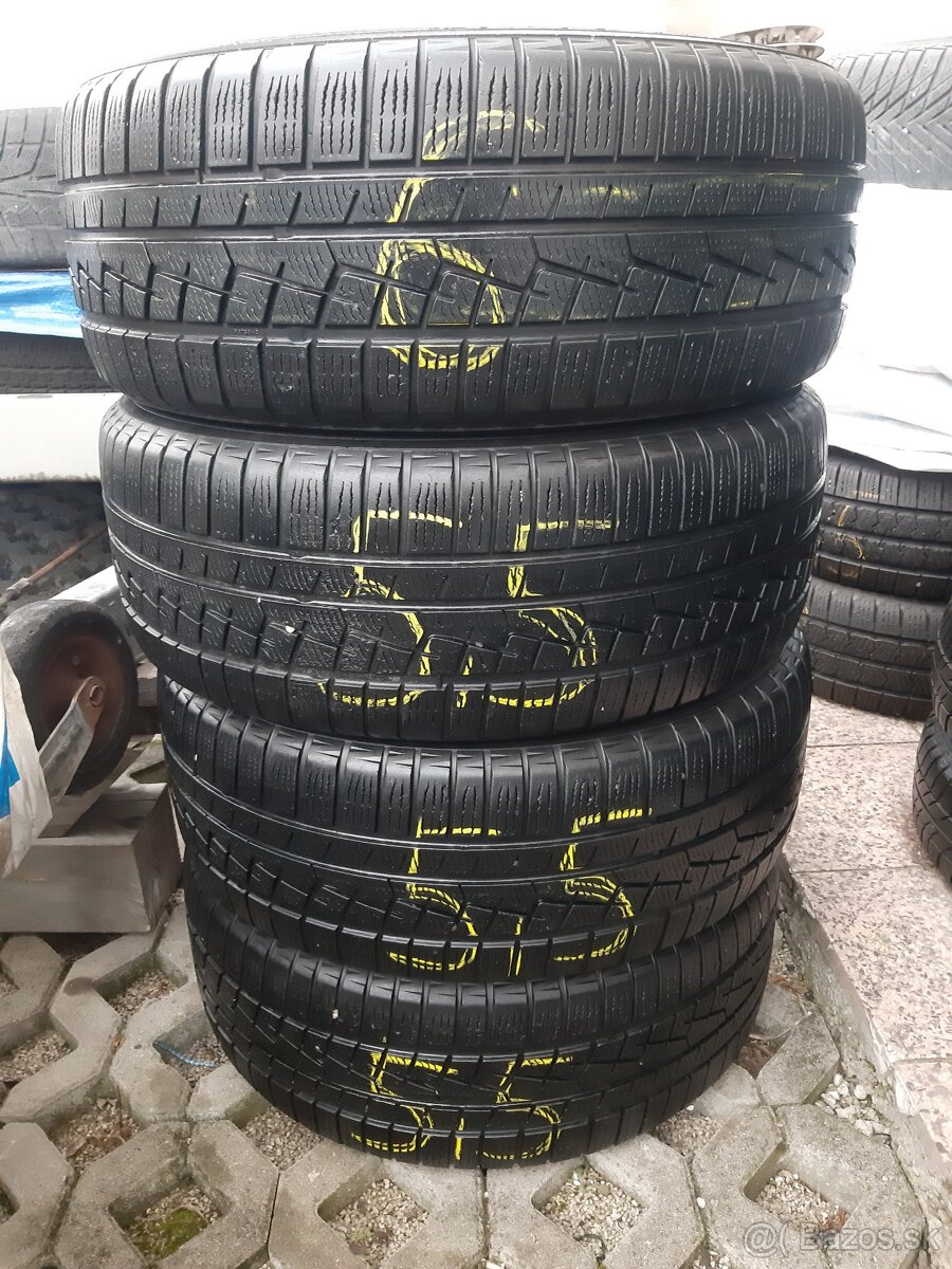 235/55R17