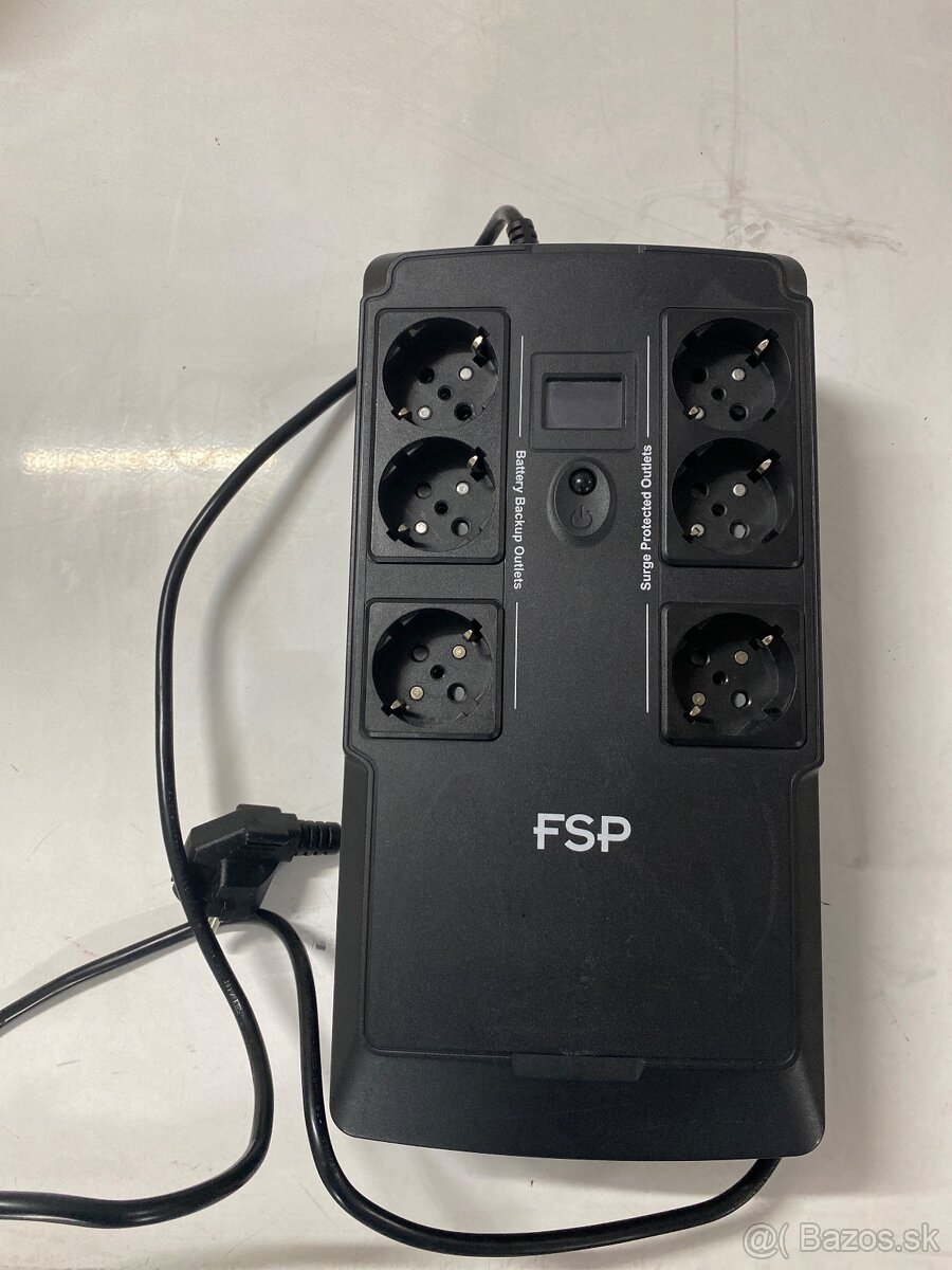 NANOFIT 800, 800 VA, 2XUSB POWER, LCD, RJ45, OFFLINE