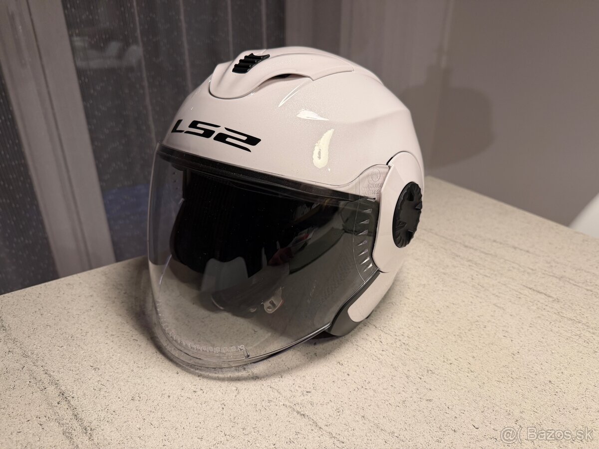 Prilba polootvorená na skúter