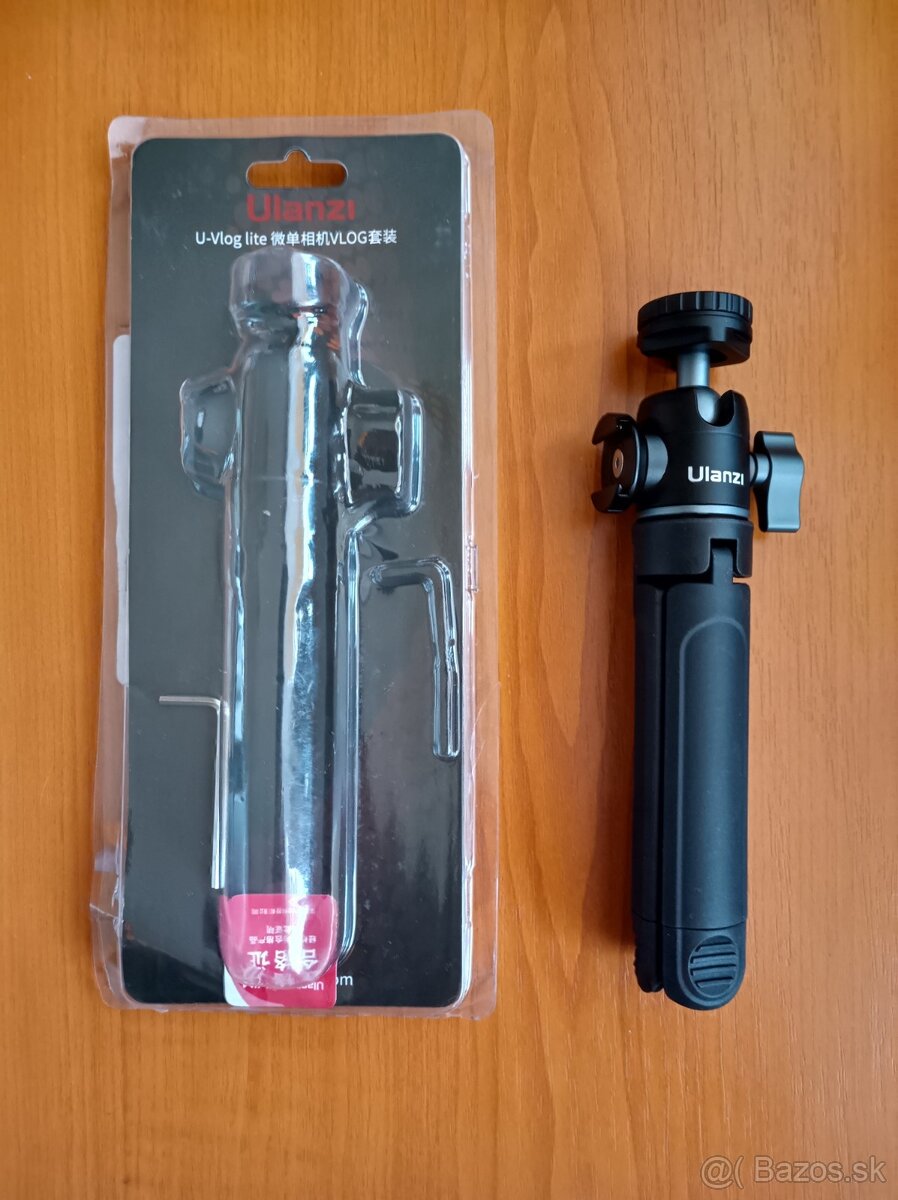 Mini tripod
