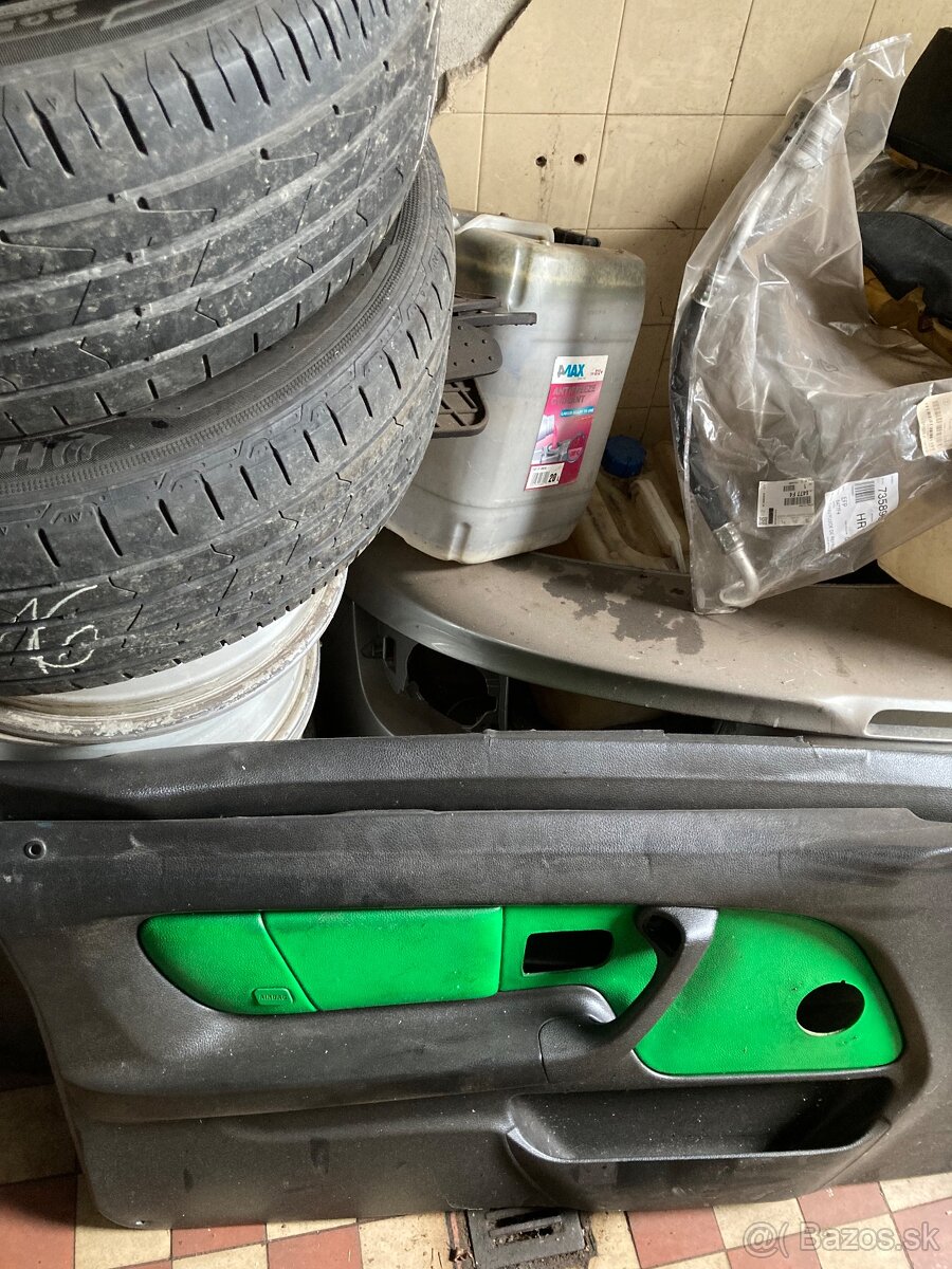 Tapacire bmw e36 compact
