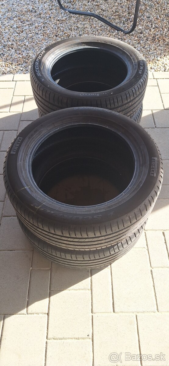 Pirelly Scorpion 225/55/ r18