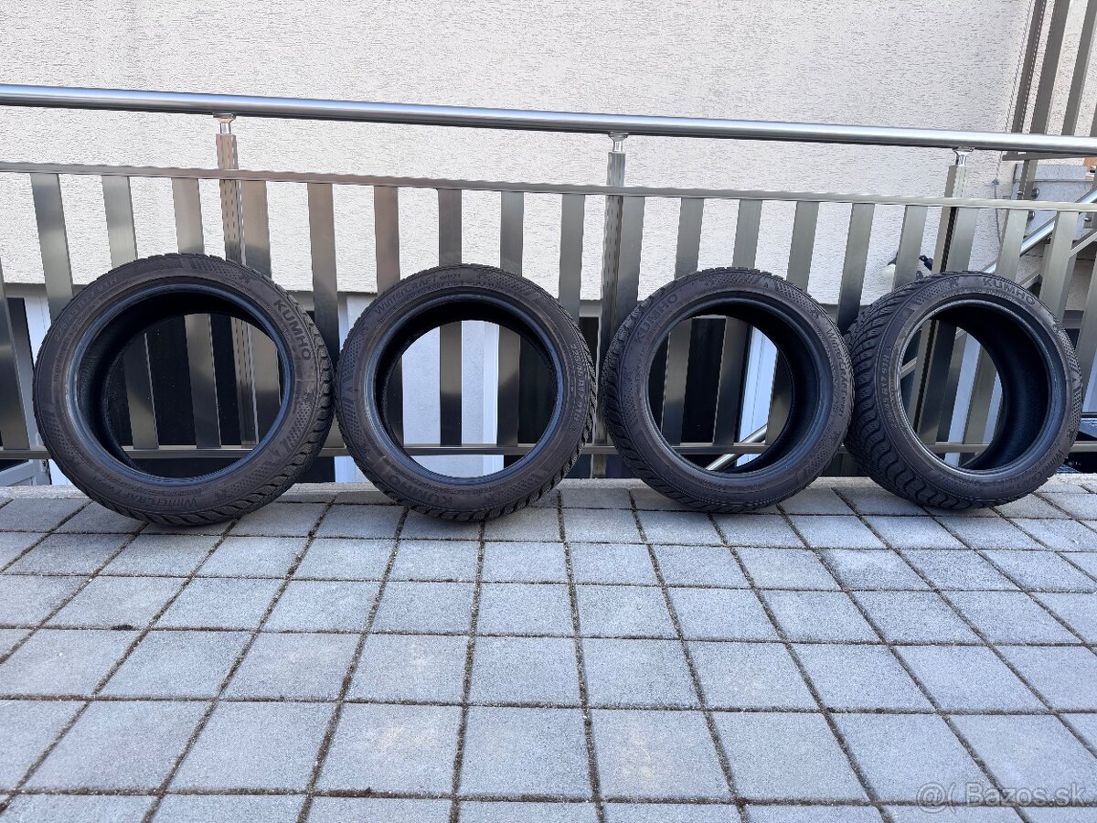 KUMHO WinterCraft WP71 245/45 R17