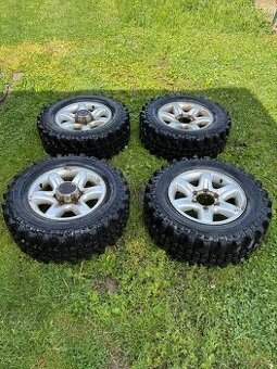 Predám kolesá 235/70 r16