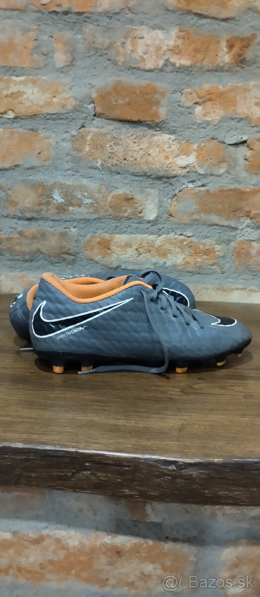 Nike Hyprvenom