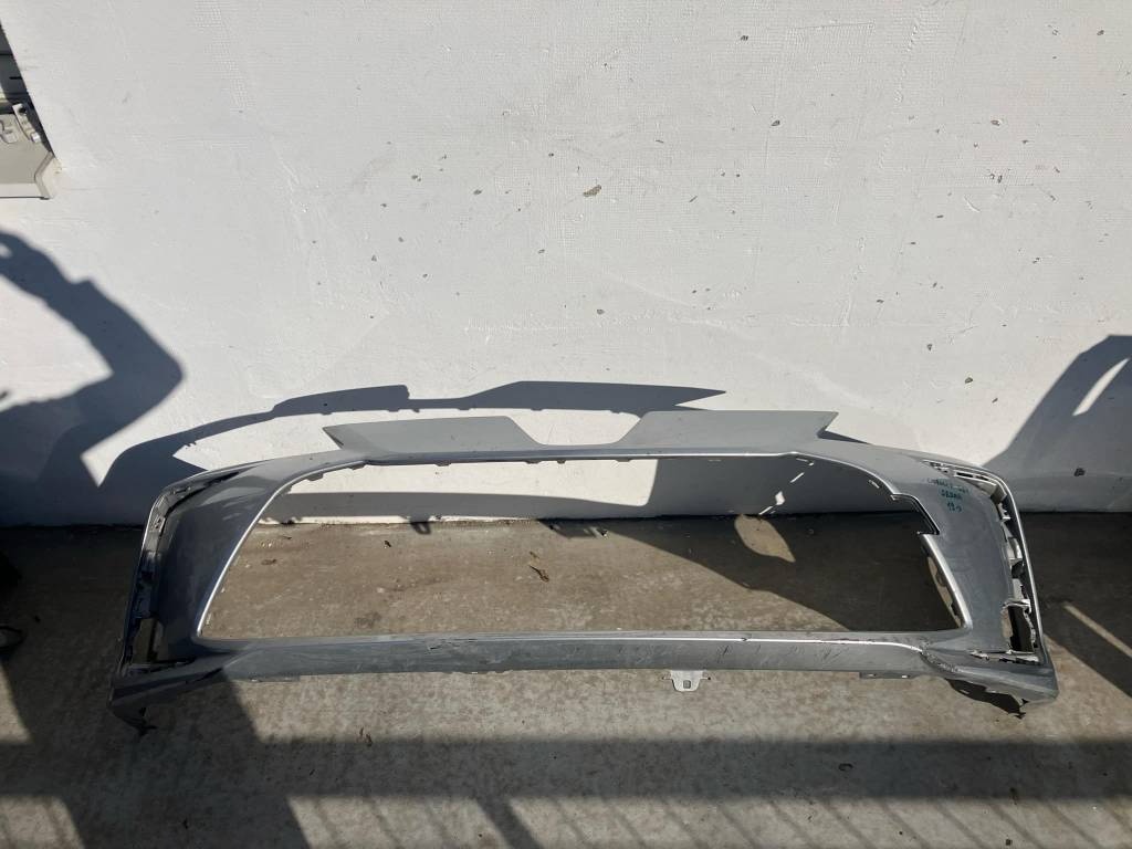 TOYOTA COROLLA E21 SEDAN 19- PREDNÝ NÁRAZNÍK