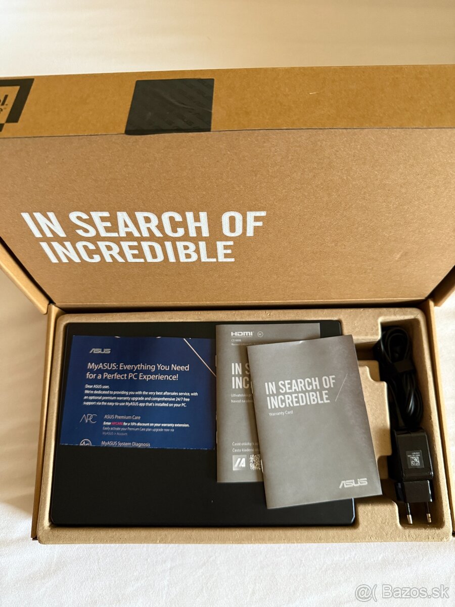 Predam notebook ASUS 210 M ,LCD: 11,,6 HD