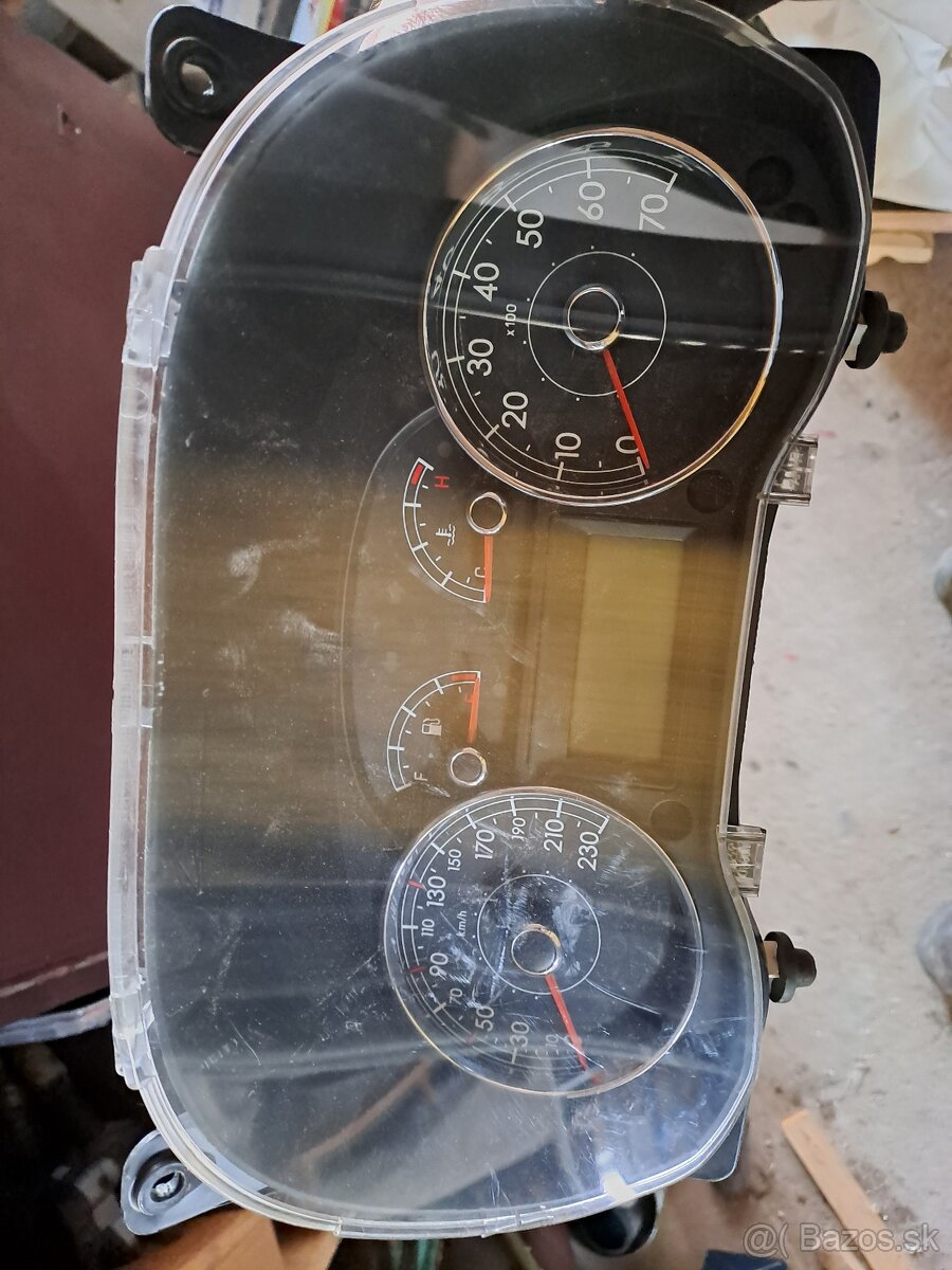 Predam fiat grande punto  budik